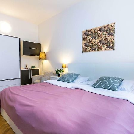 Art Apartments Prague II Luaran gambar