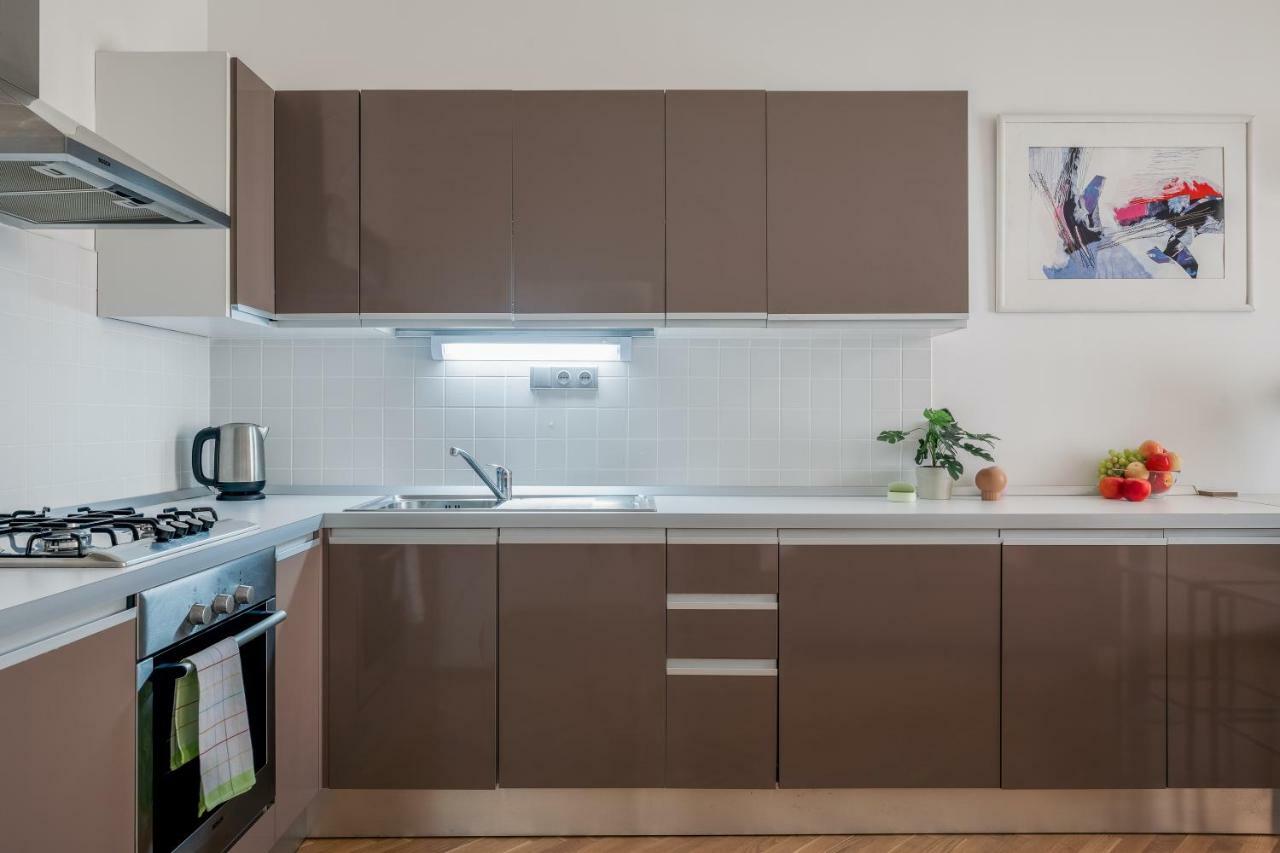 Art Apartments Prague II Luaran gambar